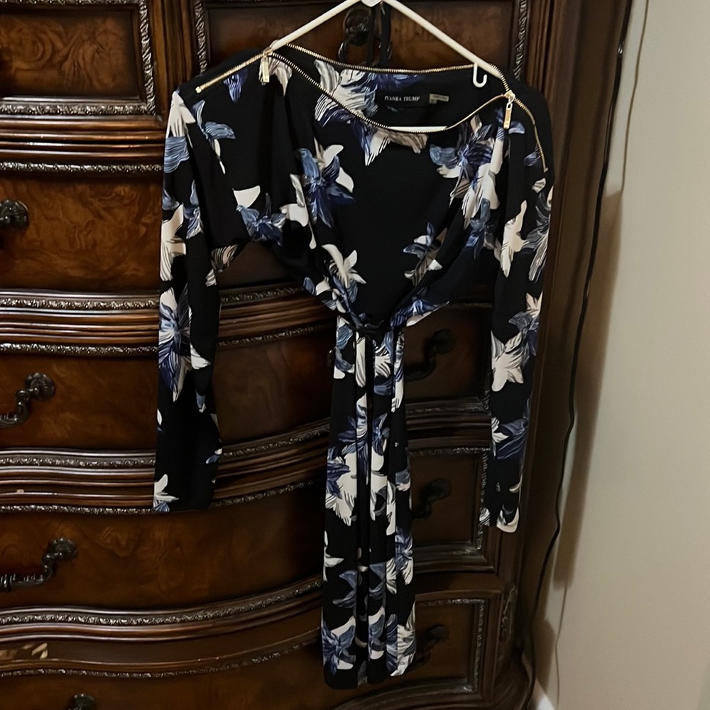 Ivanka Trump Size S dress